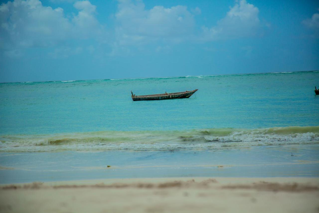 Pwani Beach Boutique Hotel Zanzibar ปวานี มาชังกานี ภายนอก รูปภาพ