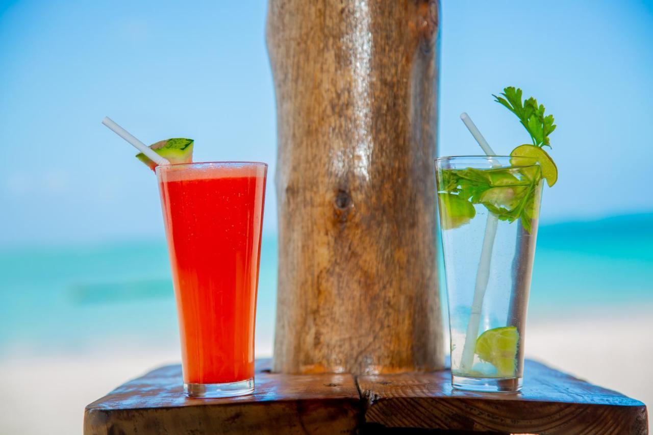 Pwani Beach Boutique Hotel Zanzibar ปวานี มาชังกานี ภายนอก รูปภาพ