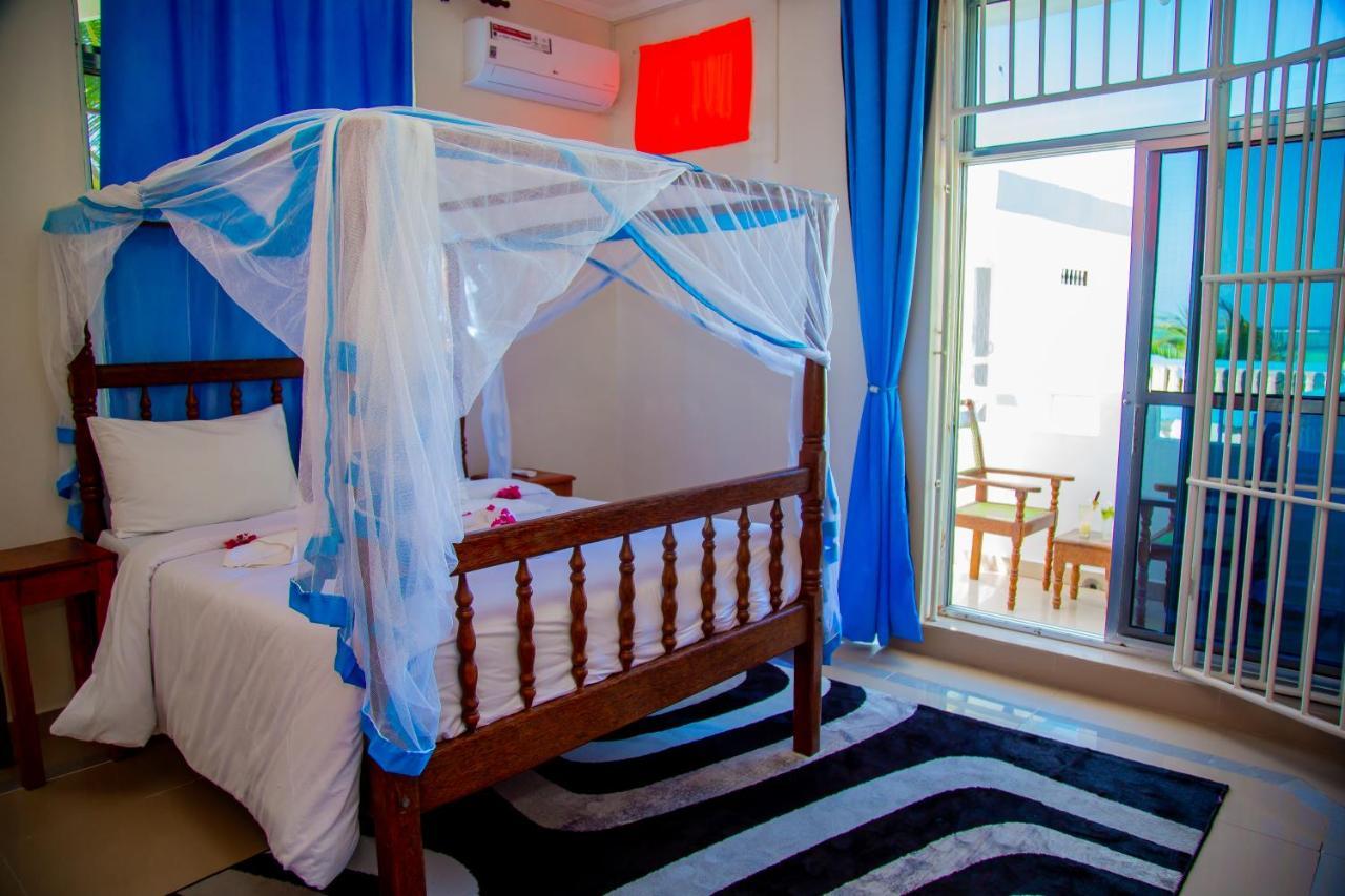 Pwani Beach Boutique Hotel Zanzibar ปวานี มาชังกานี ภายนอก รูปภาพ