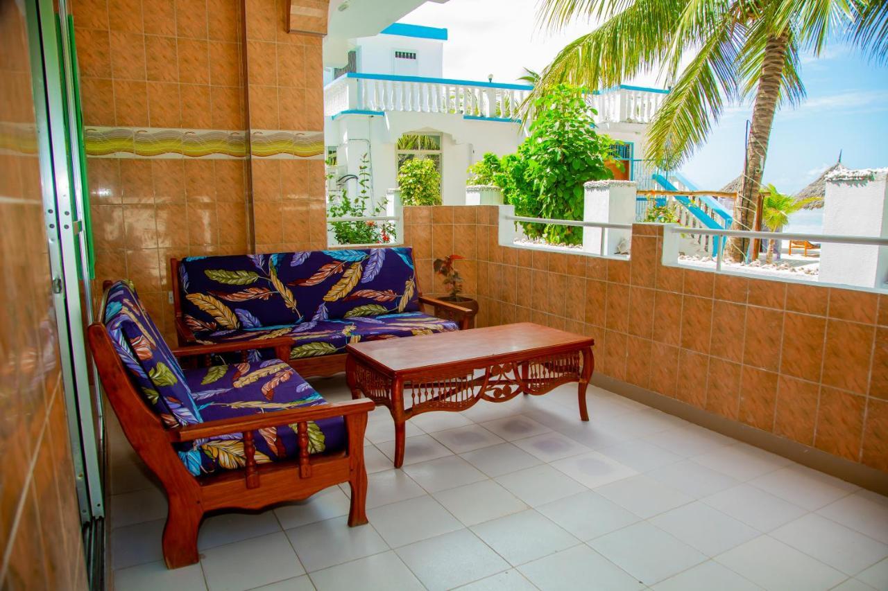 Pwani Beach Boutique Hotel Zanzibar ปวานี มาชังกานี ภายนอก รูปภาพ