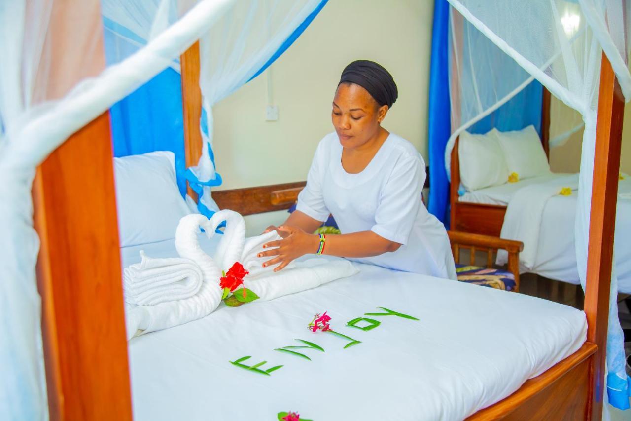 Pwani Beach Boutique Hotel Zanzibar ปวานี มาชังกานี ภายนอก รูปภาพ