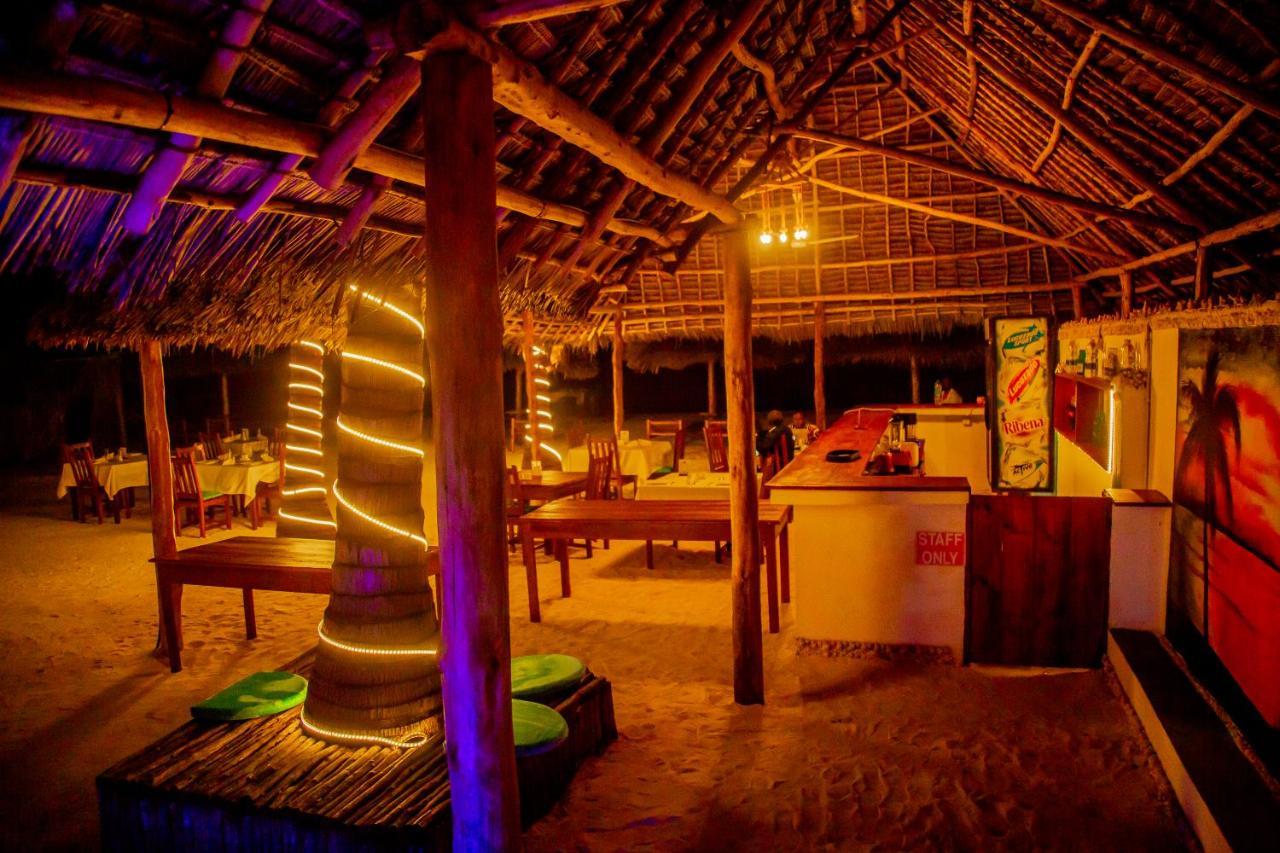 Pwani Beach Boutique Hotel Zanzibar ปวานี มาชังกานี ภายนอก รูปภาพ